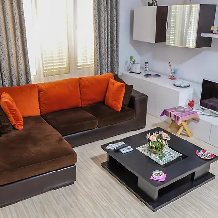 Ariadnes Apartment