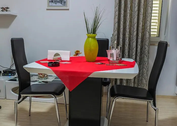 Ariadnes * 티라나