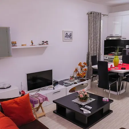 Ariadnes Apartmán *